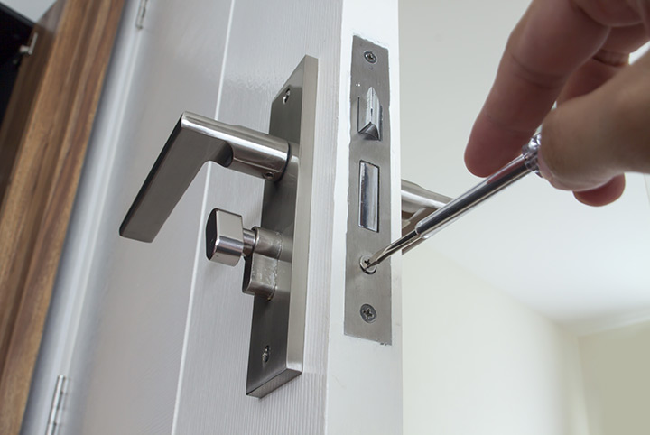 Our local locksmiths are able to repair and install door locks for properties in North Cheam and the local area.